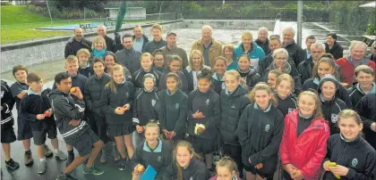  ?? PHOTOS: CLINTON LLEWELLYN. ?? The crowd at at Thursday’s blessing ceremony, held to mark the start of a redevelopm­ent project which is expected to reopen CHB’s only outdoor pool in Waipawa in time for Christmas.