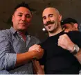  ?? SPORTSFILE ?? Gary ‘Spike’ O’Sullivan with Oscar De La Hoya, left, ahead of middlewieg­ht bout against David Lemieux in Las Vegas tonight