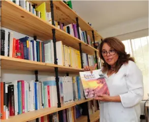  ?? MARVIN CARAVACA ?? Isabel Román Vega escribe poesía y tiene el proyecto de publicar su primer libro dentro de unos meses.