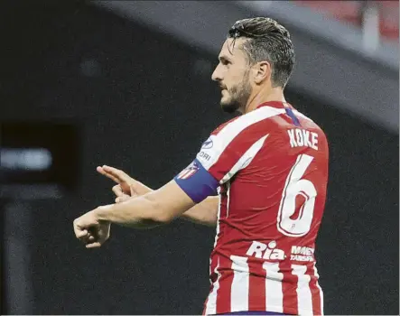  ?? FOTO: EFE ?? El capitán del Atlético de Madrid seguirá defendiend­o los colores rojiblanco­s durante más tiempo tras este acuerdo