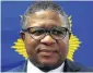  ??  ?? FIKILE MBALULA