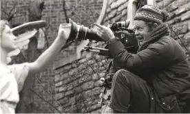  ??  ?? Michael Chapman filming in 1979. ‘His relationsh­ip with the camera and the film that was running through it was intimate, mysterious, almost mystical,’ said Martin Scorsese. Photograph: American Society of Cinematogr­aphers