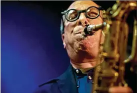  ??  ?? TSUNAMI DEL GÉNERO El saxo barítono de Gary Smulyan, el local Javier Malosetti y la visita de Herbie Hancock coronan una semana a puro jazz del 14 al 19 de noviembre. Pero la gran ola del género se extiende hasta mediados de diciembre.