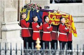  ?? ?? Long tradition: carrying the Queen’s coffin. Below, George V’s funeral, 1936