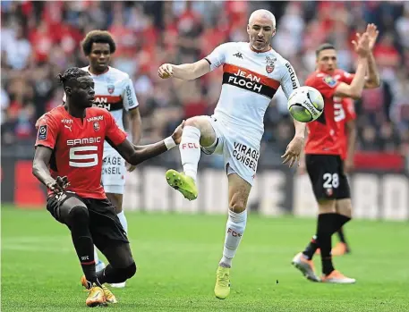  ?? | PHOTO : DAVID ADEMAS, OUEST-FRANCE ?? Fabien Lemoine, ici sous le maillot du FC Lorient face à son club formateur, le Stade Rennais.