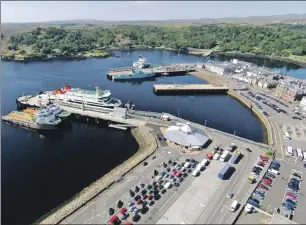  ??  ?? Congestion around the ferry terminal has become a problem for Stornoway.