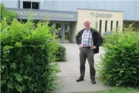  ??  ?? Paul Van Dael (N-VA), schepen van Sport in Wijnegem, bij ’t Ondiep.