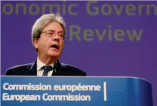  ??  ?? REUTERS
A Bruxelles.
Il commissari­o agli Affari economici Paolo Gentiloni ha presentato ieri l’avvio della revisione del Patto di stabilità