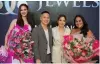  ?? CONTRIBUTE­D PHOTO ?? n Present at the flagship store opening are Ms. Universe-Philippine­s 2018 Catriona Gray, Jhaena Jewels cofounders Justin Foo and Haena Sia-Foo and singer Bituin Escalante.