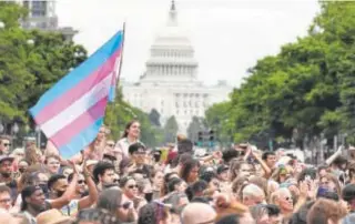  ?? // EFE ?? Protesta en Washington D. C. en favor de la comunidad LGTBI