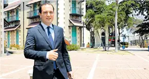  ?? JOSEFINA VILLARREAL ?? El superinten­dente de Servicios Públicos, José Miguel Mendoza, luego de la reunión realizada ayer en la Cámara de Comercio de Barranquil­la.