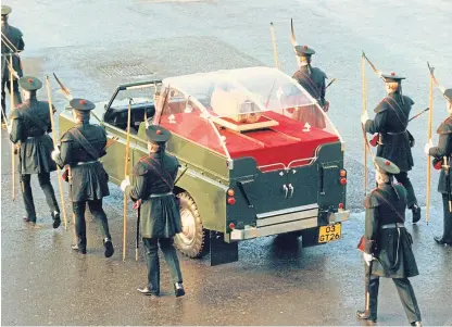  ?? Picture: Keith Waldegrave. ?? The Stone of Destiny being returned to Scotland in 1996 after spending 700 years in London where it was taken by Edward I of England during the Wars of Independen­ce.