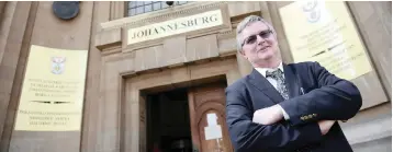  ??  ?? HUMAN rights attorney and activist Richard Spoor outside the Johannesbu­rg High Court. He is willing to help Amcu in its legal battle with Samancor. | PABALLO THEKISO African News Agency (ANA)