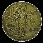  ??  ?? Tesori Da sinistra: Attilio Motti, medaglia in argento del 1929 per il presidente del Senato Luigi Federzoni; una lira in argento coniata nella zecca di Firenze nel 1861, con al centro lo stemma dei Savoia; le 50 lire in oro emesse per il 50°...