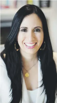 Glorimar Ripoll: Lista para continuar como Principal Oficial de ...