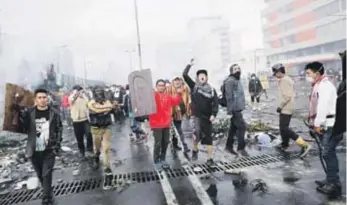  ??  ?? Las protestas no dan tregua al gobieno de Lenín Moreno