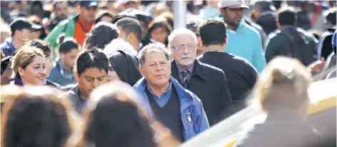  ?? FOTO: ANDRES PEREZ ?? El Ejecutivo quiere ponerle suma urgencia a la reforma del pilar contributi­vo en el sistema de pensiones.