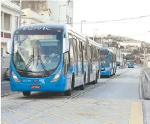  ?? DANIEL CASTELO BRANCO ?? Se o projeto for sancionado, ônibus vão dividir faixas com táxis