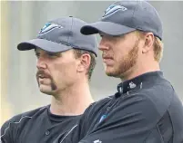  ?? STEVE RUSSELL TORONTO STAR FILE PHOTO ?? Pat Hentgen, left, says Blue Jays teammate and fellow Cy Young winner Roy Halladay “always worked really hard.”