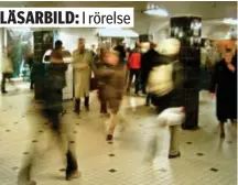  ?? FOTO: ANDERS NÄSTÉN ?? PÅ VÄG. Det kan vara rörigt/rörligt på T-Centralen. Vi gissar att många känner igen sig i den här känslan.