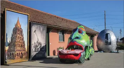  ?? PHOTOS BY SCOTT HESS ?? Freddy Hahne’s car, “Heracan,” and “The Ovule” by Zoe Fry are outside the Petaluma Arts Center as part of its Burning Man exhibit.