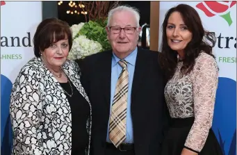  ?? All photos by Domnick Walsh. ?? Noreen McMahon, Jerry McMahon and Maura McMahon pictured enjoying the build-up to the 56th Lee Strand Social in Ballygarry House Hotel on Saturday night.