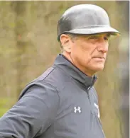  ?? GREG MATTURA/NORTHJERSE­Y.COM ?? Ridgewood's Kurt Hommen became the second North Jersey baseball coach to earn 600 career wins with a 16-2 victory at Emerson on Saturday.