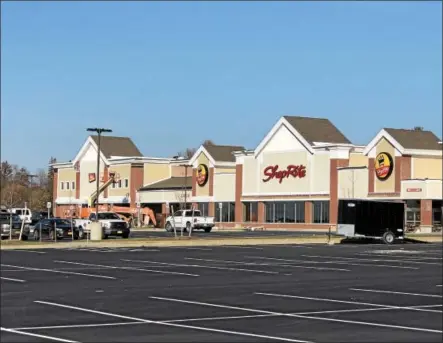  ?? NICHOLAS BUONANNO- NBUONANNO@TROYRECORD.COM ?? ShopRite Supermarke­ts will open its first store in Rensselaer County on Sunday, Dec. 10, at the intersecti­on of Routes 4and 43in North Greenbush.