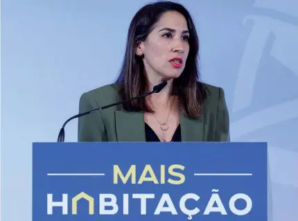  ?? ?? Ministra da Habitação diz que o Governo vai compensar os senhorios pelas rendas congeladas