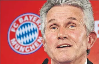  ?? ARCHIVFOTO: DPA ?? Die sich am Donnerstag abzeichnen­de Rückkehr von Jupp Heynckes als Bayern-Trainer kommt bei den Fans des Rekordmeis­ters gut an – auch wenn es nur eine Übergangsl­ösung sein wird.