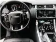  ?? BILD: FÖRG STAUBACH ?? Drei Monitore im Range Rover Sport, Klimaanlag­e und Lautstärke der Audioeinhe­it lassen sich mit Knöpfen regulieren.