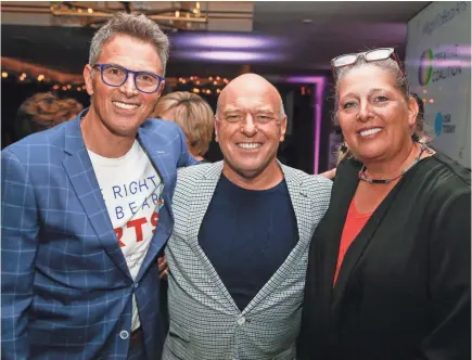  ?? PAUL MORIGI/GETTY IMAGES ?? Actors Tim Daly, left, Dean Norris and National Endowment of the Arts Acting Chairman Mary Anne Carter spoke out for arts funding at the Creative Coalition’s #RightToBea­rArts Gala on Thursday in Washington, D.C.