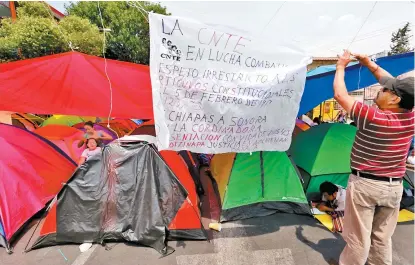  ??  ?? El magisterio disidente permanece en Ciudad de México desde el pasado 5 de junio.