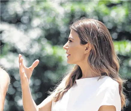  ?? REUTERS/PILAR ?? G20 summit: Argentina’s first lady Juliana Awada welcomes U.S. first lady Melania Trump as she arrives for a visit at the Villa Ocampo museum during the G20 leaders summit in Buenos Aires.