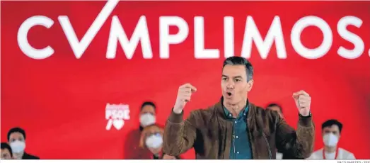  ?? PACO PAREDES / EFE ?? El presidente del Gobierno, Pedro Sánchez, durante su alocución ayer en un acto del PSOE en Gijón.