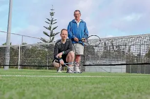  ?? RENEE CLAYTON/FAIRFAX NZ ?? Owen Johnston and Des Griffin enjoy the new Orewa Tennis courts.