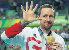  ??  ?? Bradley Wiggins. 36 anys. 2002-2016 Cinc ors olímpics, set títols mundials, guanyador del Tour de
França 2012. Guanyador a Niça, Romandia i Delfinat