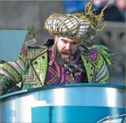  ?? PETE BANNAN — DIGITAL FIRST MEDIA ?? Philadelph­ia Eagles’ center Jason Kelce speaks to the crowd during the team’s Super Bowl celebratio­n in front of the Philadelph­ia Museum of Art Thursday.