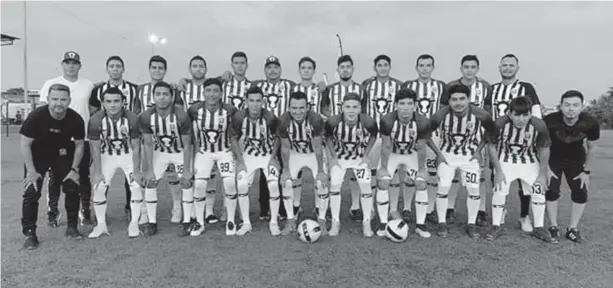  ?? CORTESÍA ?? > Los culiacanen­ses derrotaron a SPE-Prendamex, el equipo campeón de la Primera Fuerza de Mazatlán.