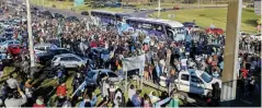  ??  ?? La multitud que recibió a la selección Argentina.