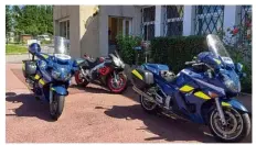  ??  ?? Vendredi 15 juillet, en milieu d’après-midi, un motard a été contrôlé par le peloton motorisé de Souleuvre-en-Bocage a 258 km/h au lieu de 130 sur l’A84, à Coulvain. Photo : Facebook Gendarmeri­e du Calvados.