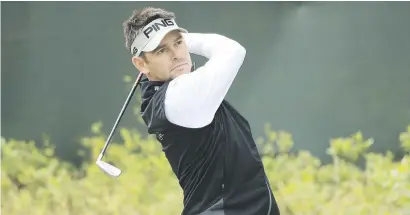  ?? Picture: AFP ?? PRACTICE MAKES PERFECT. South Africa’s Louis Oosthuizen plays a shot during a practice round ahead of the US Open which starts tomorrow at Shinnecock Hills Golf Club.