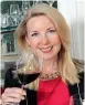  ??  ?? Gunnhild har vaert Taras faste vinspaltis­t siden første utgaven i 2005. Hun er journalist og sommelier, og har i en årrekke fulgt med på trender og besøkt vinområder verden over.
I DETTE NUMMERET:
Vin til julemat.