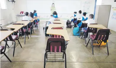 Propone un programa bilingüe en las escuelas - PressReader