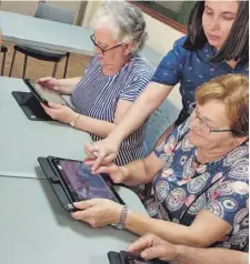  ??  ?? El centro podrá acoger cursos como el de tablets anterior a la pandemia