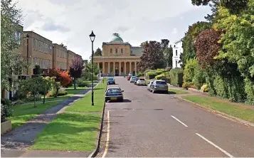  ?? Picture: Google Street View ?? People were seen urinating in garages and lawns in East Approach Drive during a recent meet, according to a councillor