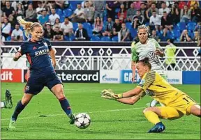  ??  ?? Eugénie Le Sommer a inscrit le deuxième but des Lyonnaises, jeudi soir.