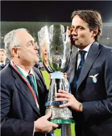  ?? FOTONOTIZI­A ?? Il presidente Lotito, 63 anni, con Simone Inzaghi, 44 anni