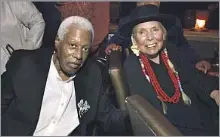  ?? Lester Cohen CREATIVE COLLABORAT­IONS WireImage ?? Shorter recorded with many pop stars, including Joni Mitchell, right.