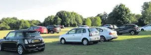  ??  ?? Bristol Zoo customers parking on the Downs